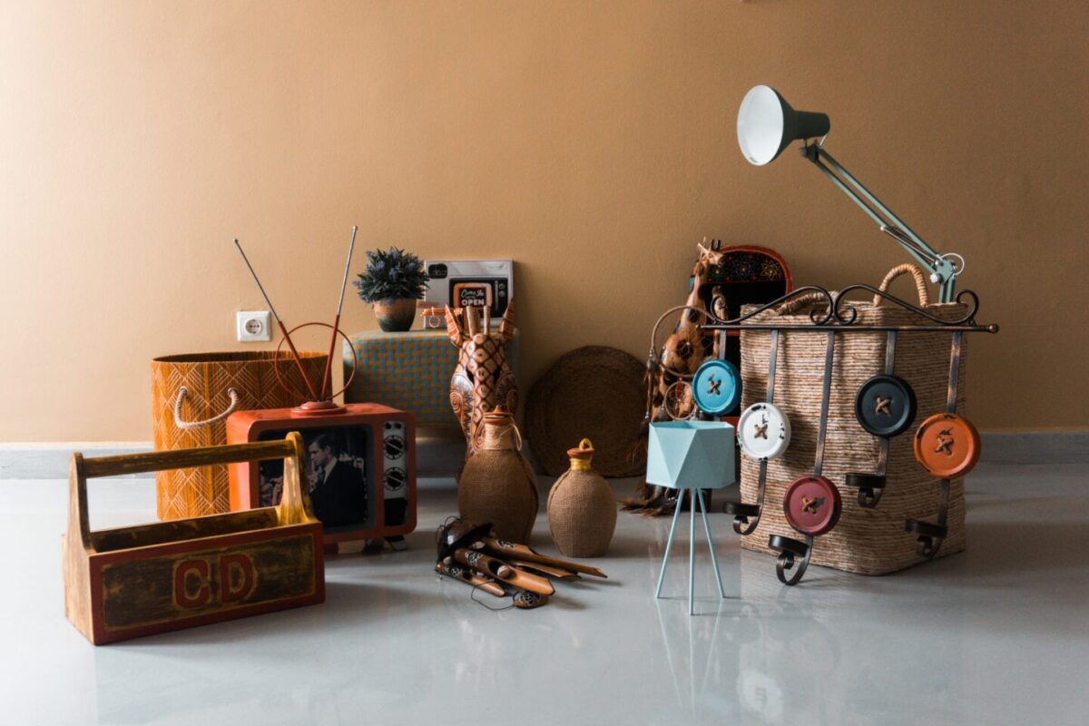 SwopAnything: a marketplace inspired by circular thinking